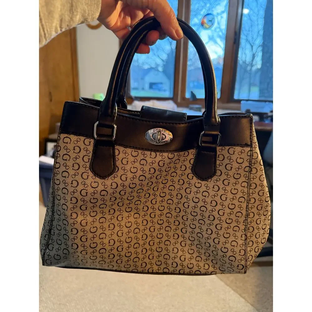 Guess vintage purse 2 handles women’s OS